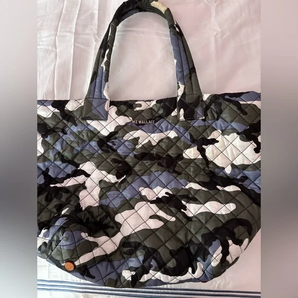 MZ Wallace Medium Metro Tote - Picture 1 of 10